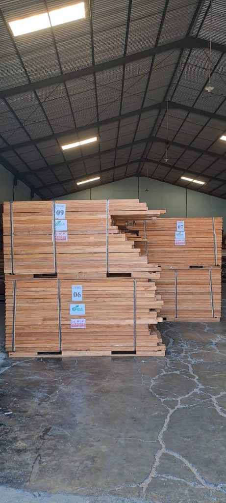 Indonesian teak wood export