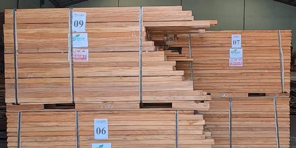 Indonesian teak wood export